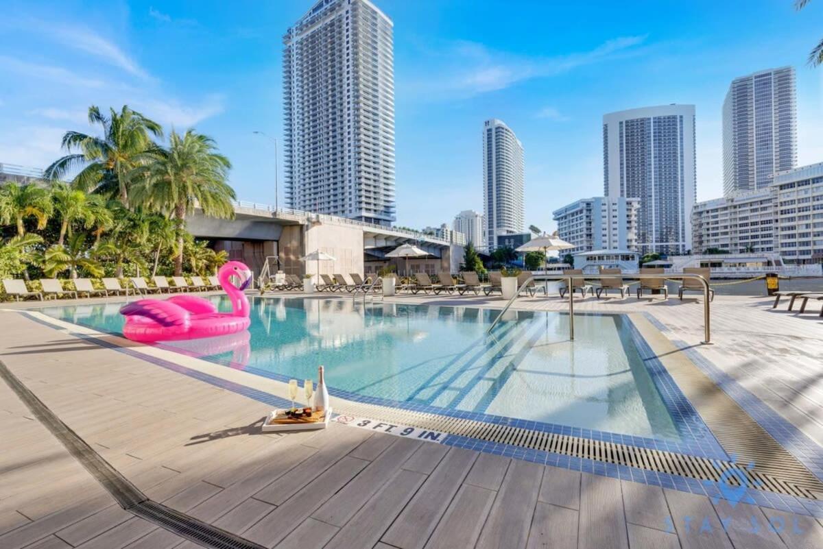 Infinite Views, Amazing Pool, Gym, Near Beach Hallandale Beach Luaran gambar