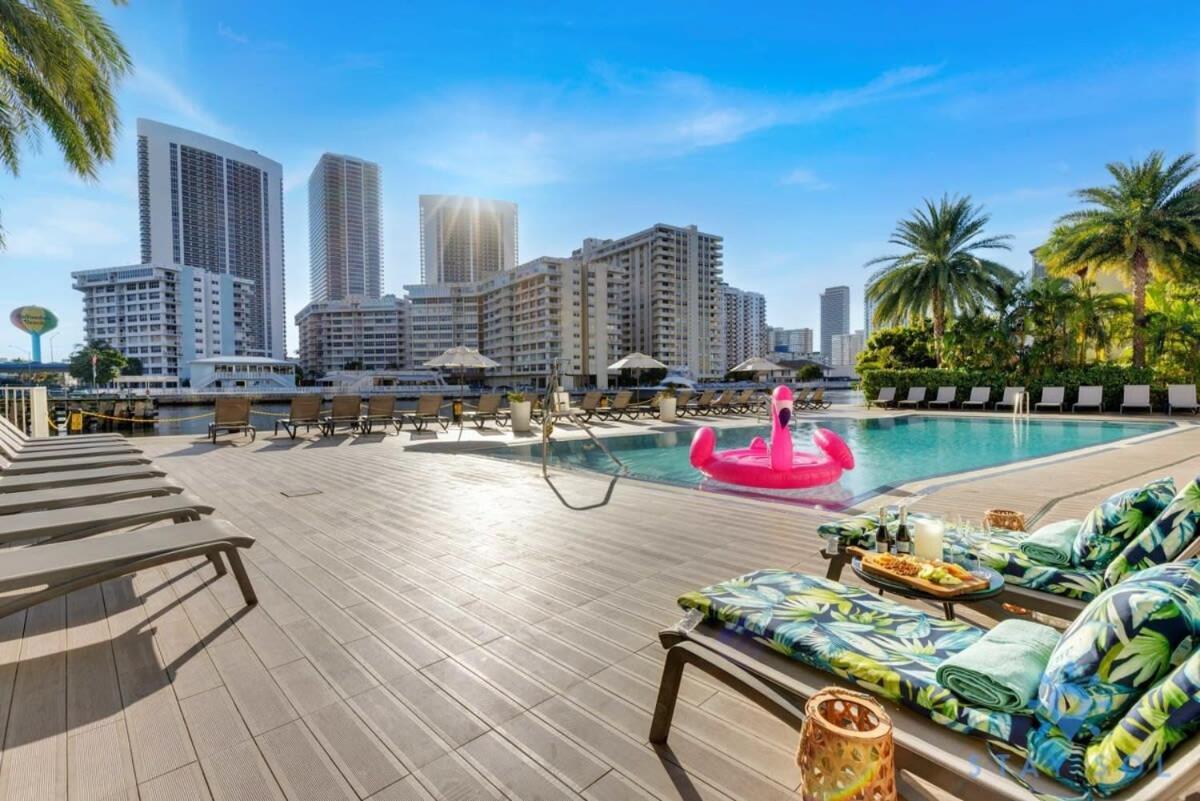 Infinite Views, Amazing Pool, Gym, Near Beach Hallandale Beach Luaran gambar
