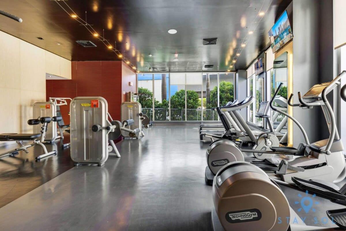 Infinite Views, Amazing Pool, Gym, Near Beach Hallandale Beach Luaran gambar